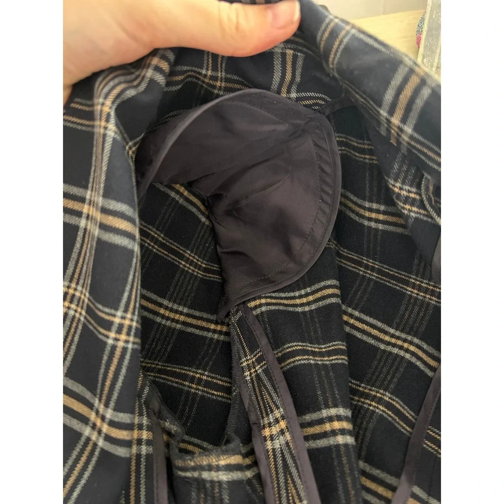 Aritzia BABATON Macauley Navy‎ Plaid Blazer 3/4 sleeve Size 10 academia career - Picture 7 of 12